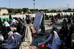 نماز عید سعید فطر در شهر ری