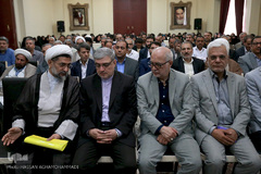 از راست مرتضی طلایی، محسن موسوی بلده، مهدی قره‌شیخلو و حجت‌الاسلام والمسلمین حمید محمدی در نخستین مجمع اتحادیه موسسات و تشکل‌های فرهنگی مردمی قرآن و عترت کشور