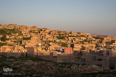 نمایی از شهر قدیمی سنجار که توسط داعش و در جریان جنگ بر سر بازپس‌گیری آن از دست اشغالگران داعشی شدیدا تخریب شده است.