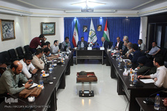 نشست بررسی امکان و عدم امکان اجرای معامله قرن