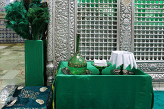 آیین غبارروبی مضجع مطهر رضوی