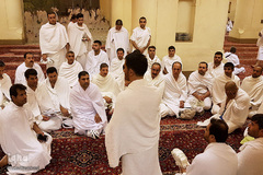 مُحرم شدن حجاج در مسجد شجره