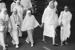 عزیمت زائران اهل سنت به سمت منا