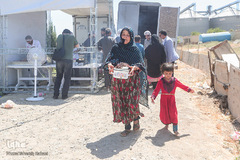 اطعام غدیری خیریه متوسلین به امام رضا(ع) بین ۴ هزار نیازمند تهرانی