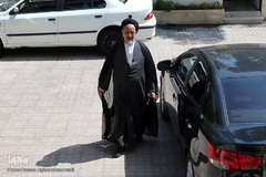 مراسم رونمایی از کتاب «مهر و ماه؛ رساله‌ای در باب حقوق اجتماعی و احکام اخلاقی» در ایکنا