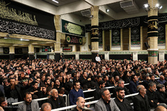 اولین شب مراسم عزاداری حضرت اباعبدالله الحسین(ع) در حسینیه امام خمینی(ره)