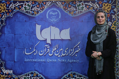 پانته‌آ سیروس، بازیگر در نشست بررسی سریال «بانوی سردار»