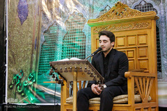 کرسی تلاوت احیای شب عاشورا