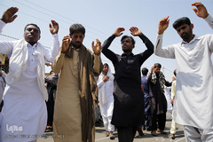 عزاداری ظهر عاشورا در منطقه محروم جازموریان