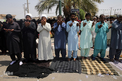 عزاداری ظهر عاشورا در منطقه محروم جازموریان