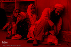 حرم مطهر امام حسین(ع) در شام غریبان