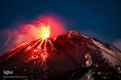 تصاویر حیرت انگیز از فوران آتشفشان‌ها