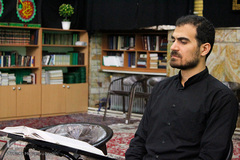 شب‌های دوشنبه محمود بیژنی، قاری و پیشکسوت قرآنی، در محله ستارخان