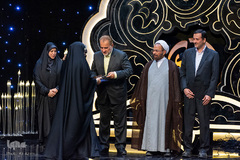 اختتامیه چهل‌ودومین دوره مسابقات سراسری قرآن کریم بانوان