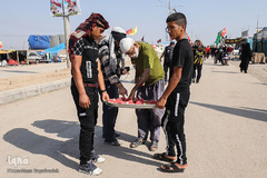 زائران و موکب‌داران در پایانه مرزی چذابه