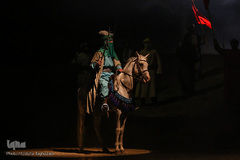 نمایش آیینی و میدانی «تنهاتر از مسیح»