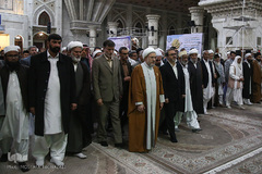 تجدید میثاق مهمانان سی و سومین کنفراس وحدت اسلامی با آرمان های امام