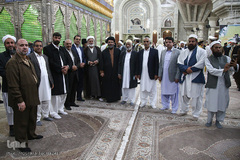 تجدید میثاق مهمانان سی و سومین کنفراس وحدت اسلامی با آرمان های امام