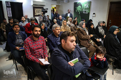 نشست هر انسان یک مسجد