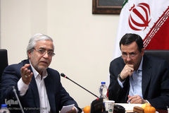 نشست‌ هم‌اندیشی پیشکسوتان قرآنی با مهدی قره‌شیخلو، رئیس مرکز امور قرآنی سازمان اوقاف و امور خیریه