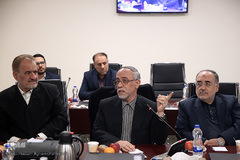 نشست‌ هم‌اندیشی پیشکسوتان قرآنی با مهدی قره‌شیخلو، رئیس مرکز امور قرآنی سازمان اوقاف و امور خیریه