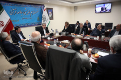 نشست‌ هم‌اندیشی پیشکسوتان قرآنی با مهدی قره‌شیخلو، رئیس مرکز امور قرآنی سازمان اوقاف و امور خیریه