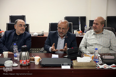 نشست‌ هم‌اندیشی پیشکسوتان قرآنی با مهدی قره‌شیخلو، رئیس مرکز امور قرآنی سازمان اوقاف و امور خیریه