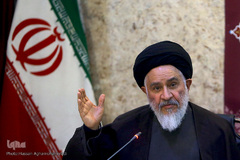  آیت‌الله سیدمصطفی محقق‌داماد، استاد حقوق دانشگاه شهید بهشتی