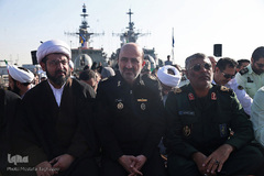 محفل انس با قرآن کاروان قرآنی انقلاب بر عرشه ناو شکن سهند نیروی دریایی ارتش