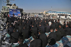 محفل انس با قرآن کاروان قرآنی انقلاب بر عرشه ناو شکن سهند نیروی دریایی ارتش