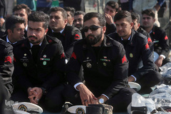 محفل انس با قرآن کاروان قرآنی انقلاب بر عرشه ناو شکن سهند نیروی دریایی ارتش