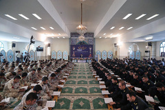 محفل انس با قرآن کاروان قرآنی انقلاب در شهرستان جاسک