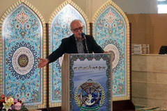 محفل انس با قرآن کاروان قرآنی انقلاب در جمع کارکنان منطقه دوم نیروی دریایی ارتش