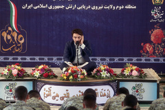 محفل انس با قرآن کاروان قرآنی انقلاب در جمع کارکنان منطقه دوم نیروی دریایی ارتش