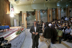 محفل انس با قرآن کاروان قرآنی انقلاب در دانشگاه دریانوردی وعلوم دریایی چابهار