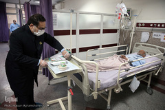 توزیع غذای حضرتی آستان مقدس حضرت عبدالظیم حسنی(ع) میان بیماران کرونایی بستری در بیمارستان فیروزآبادی شهر ری