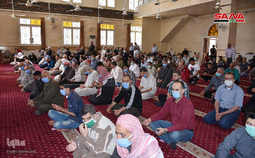 اقامه نماز جمعه در حماه سوریه