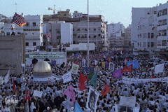 مراسم برائت از مشرکین زائرین ایرانی بیت الله الحرام پیش از شهادت به دست جنایتکاران سعودی در سال ۶۶