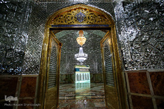 آیین تعویض پرچم و اقامه عزا در حرم حضرت معصومه(س)