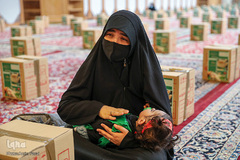 دستان کوچک «شیرخوارگان حسینی » یاری دهنده نیازمندان