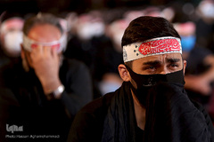 عزاداری شب تاسوعای حسینی هیات «ریحانة الحسین(ع)» با مداحی سیدمجید بنی فاطمه در پارک ارم تهران