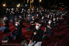 عزاداری شب تاسوعای حسینی هیات «ریحانة الحسین(ع)» با مداحی سیدمجید بنی فاطمه در پارک ارم تهران