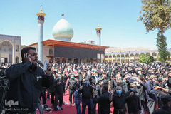 عزاداری ظهر عاشورا در حرم شاهچراغ(ع)