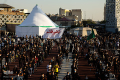 خیمه سوزان غروب عاشورا در میدان امام حسین(ع)
