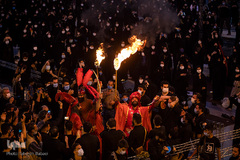 خیمه سوزان غروب عاشورا در میدان امام حسین(ع)