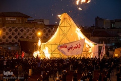 خیمه سوزان غروب عاشورا در میدان امام حسین(ع)