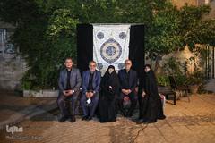 سیدمحسن و برادرش سیدحسین موسوی‌بلده، از پیشکسوتان قرآنی کشور، ۴۰ سال است که طبق سنت هر ساله، مراسم سوگ‌نشینی قاریان قرآن کریم در سومین شب محرم برگزار می‌کنند. امسال این مراسم با رعایت محدودیت‌ها و به صورت آنلاین برگزار شد.
