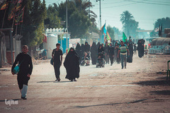 پیاده روی اربعین زائرین عراقی در مسیر بصره به کربلا