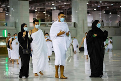 آغاز مراسم متفاوت حج عمره با حضور ۶۰۰۰هزار تن از اتباع سعودی پس از شیوع ویروس کرونا