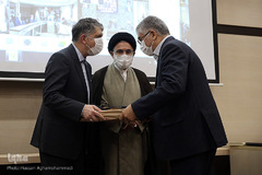 همایش یاوران وقف